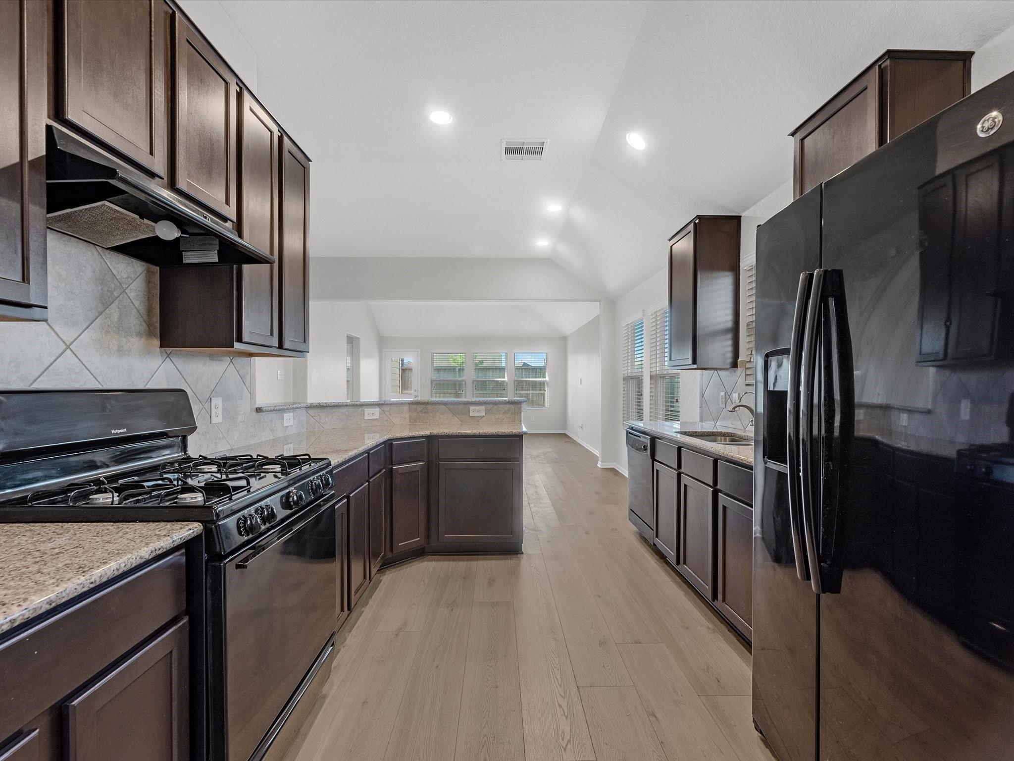 2136 Pacific Loon Lane