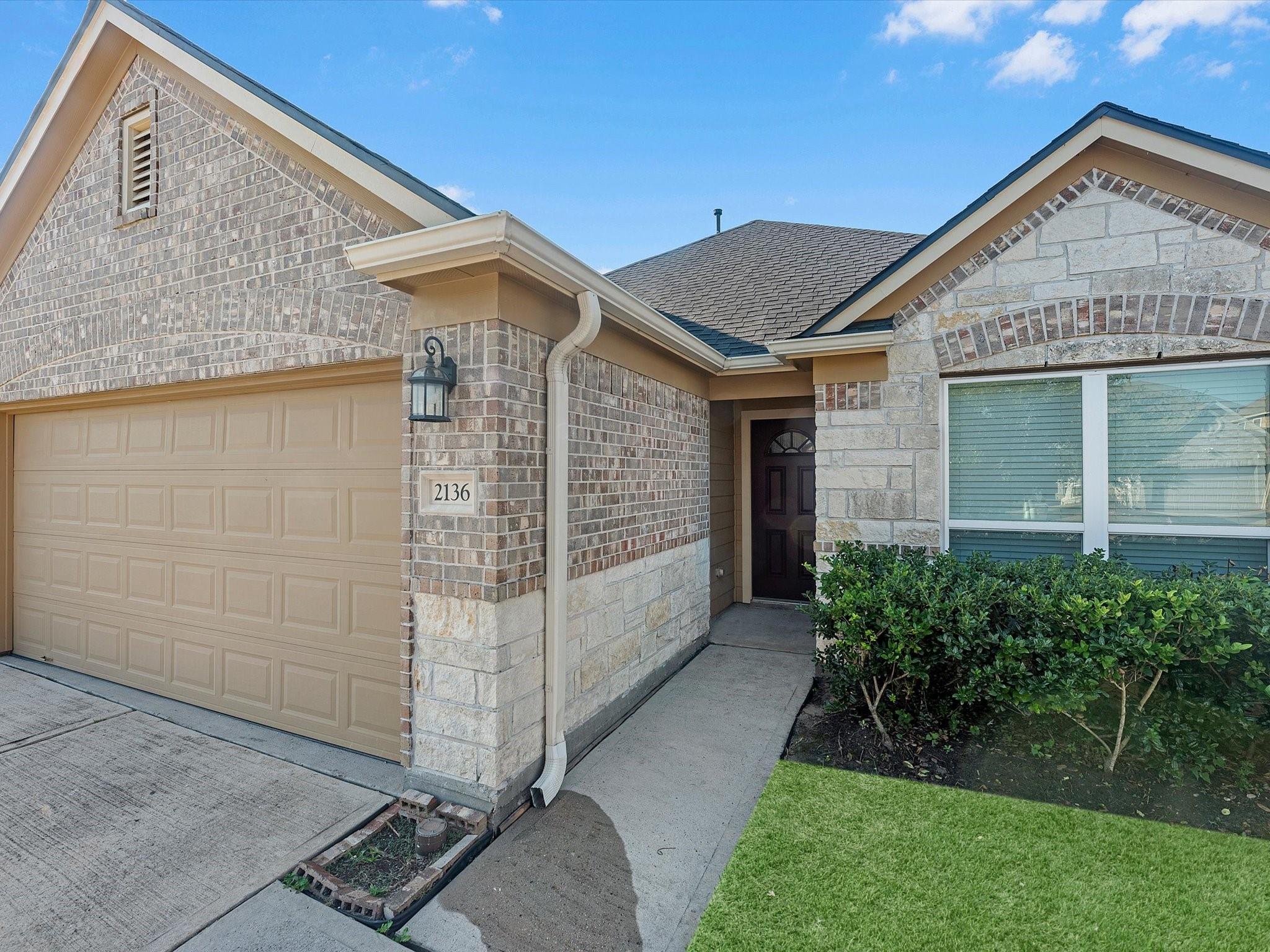 2136 Pacific Loon Lane