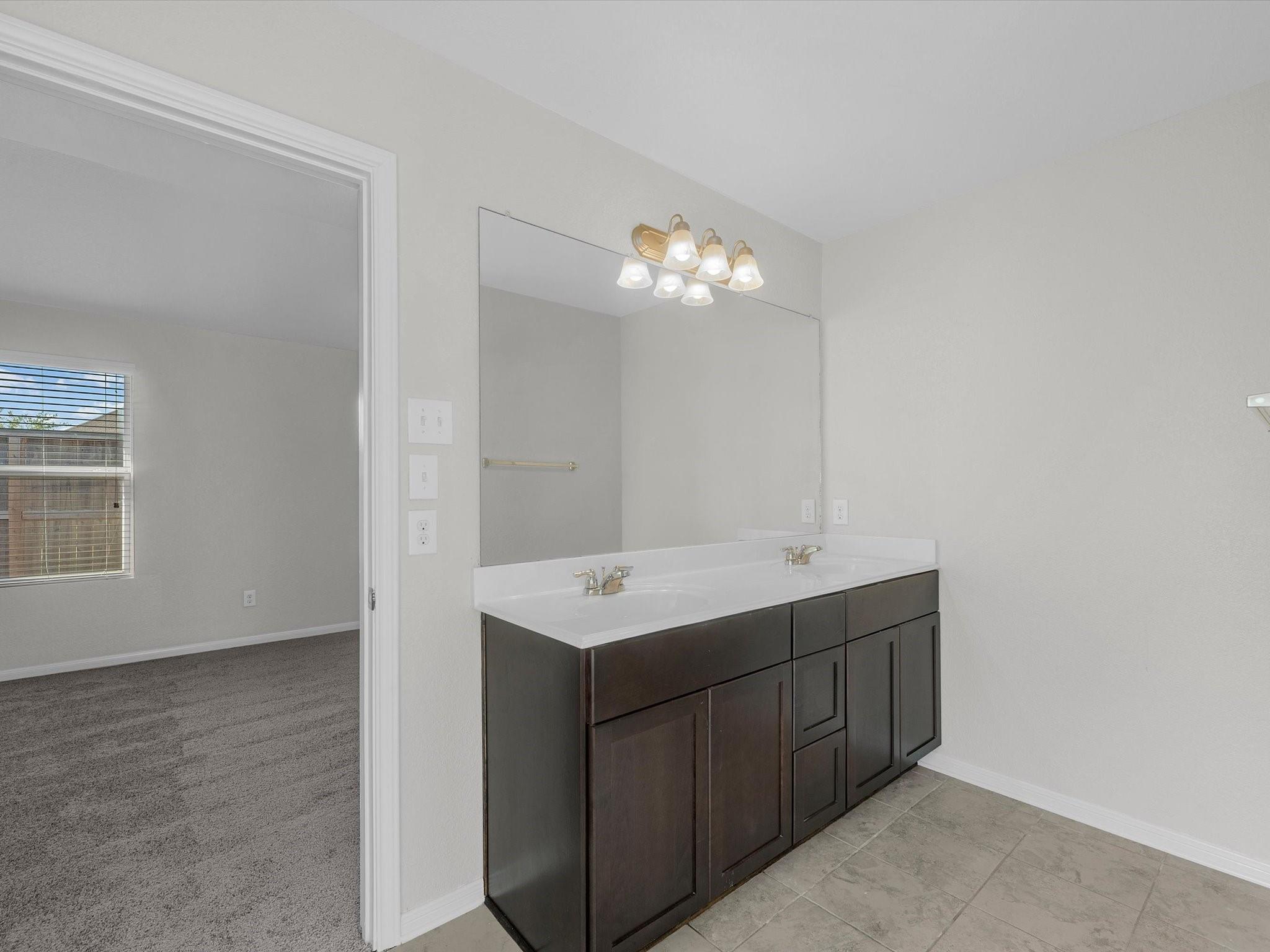2136 Pacific Loon Lane