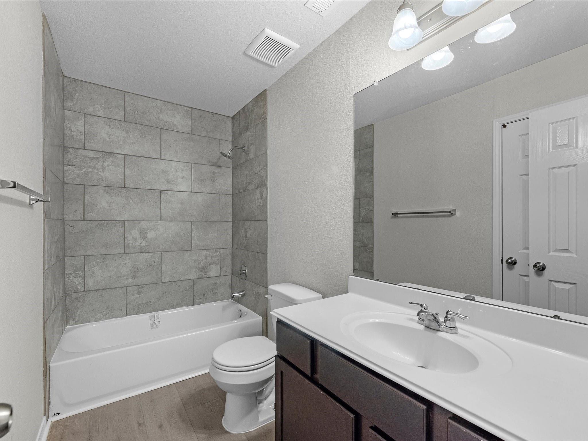 2136 Pacific Loon Lane