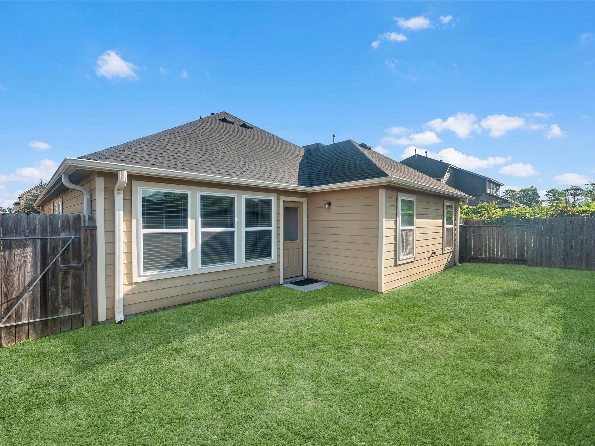 2136 Pacific Loon Lane