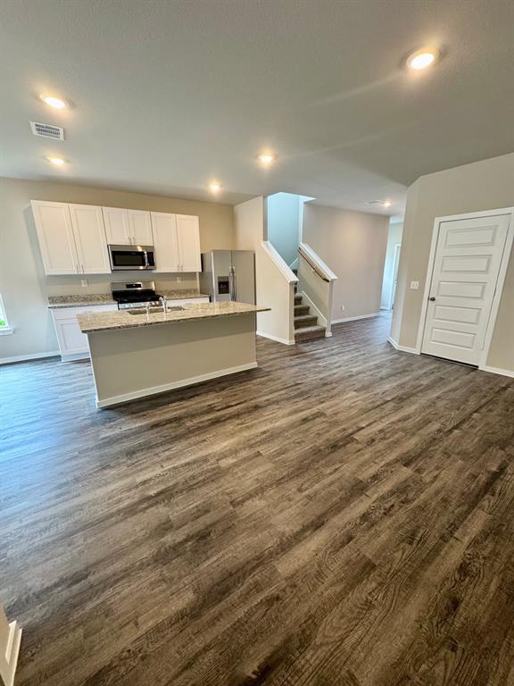 5927 Hollyhock Lane