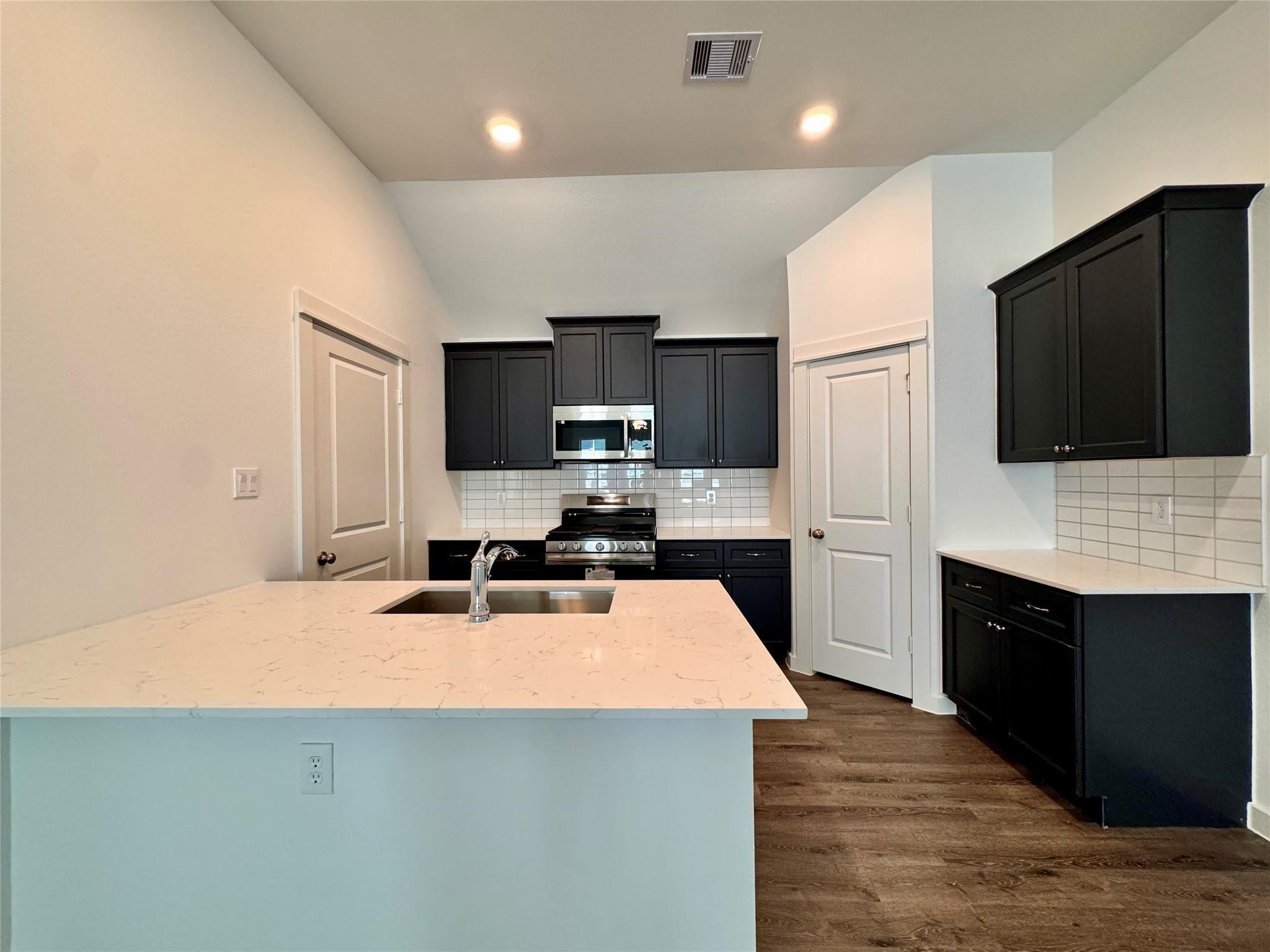 106 County Road 51030