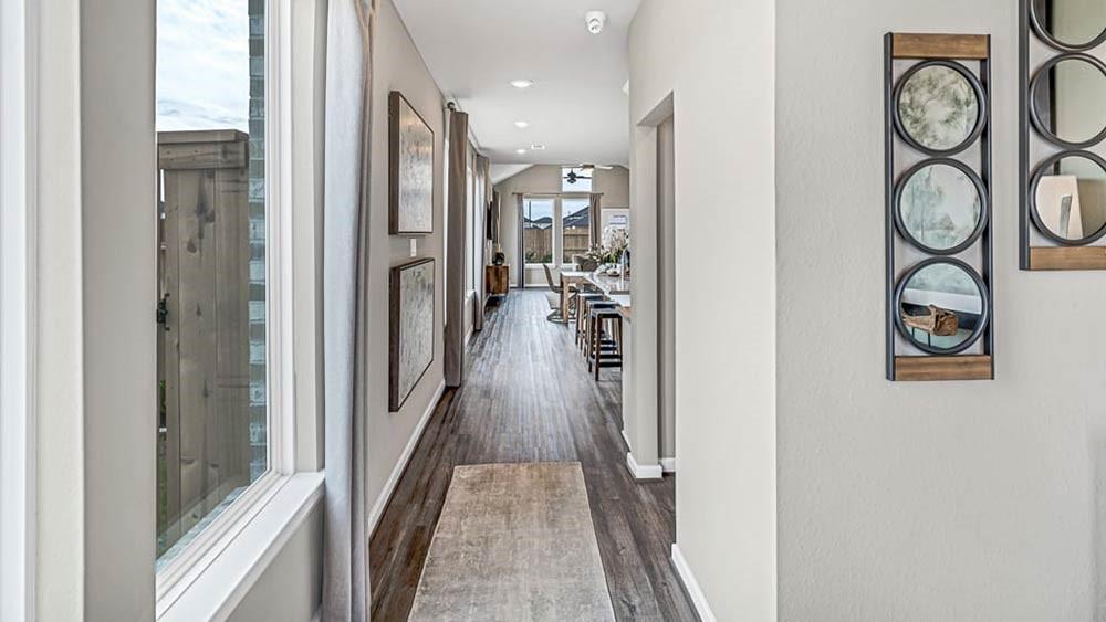 9703 Poinsettia Haven Lane