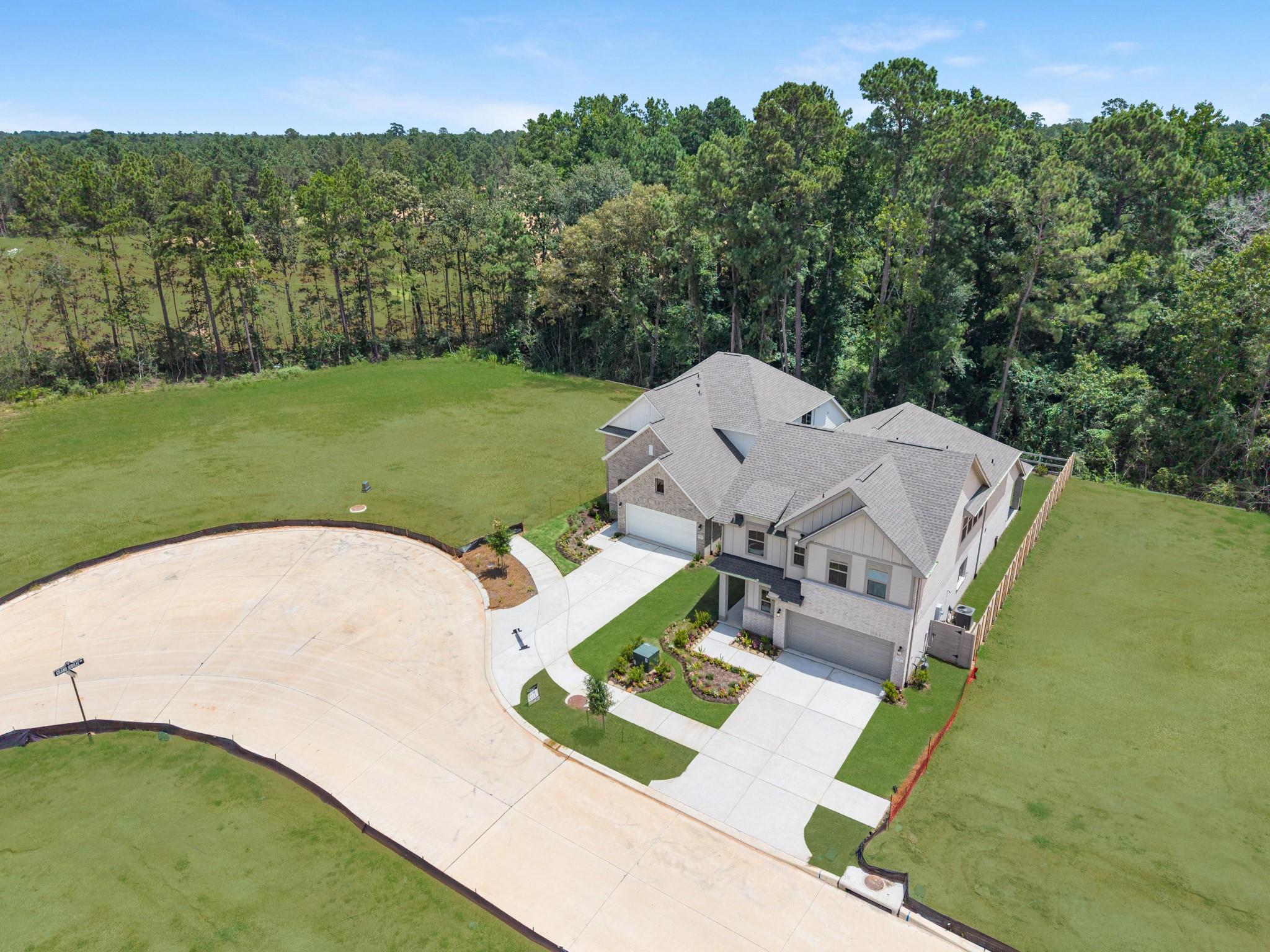 9078 Gracious Street