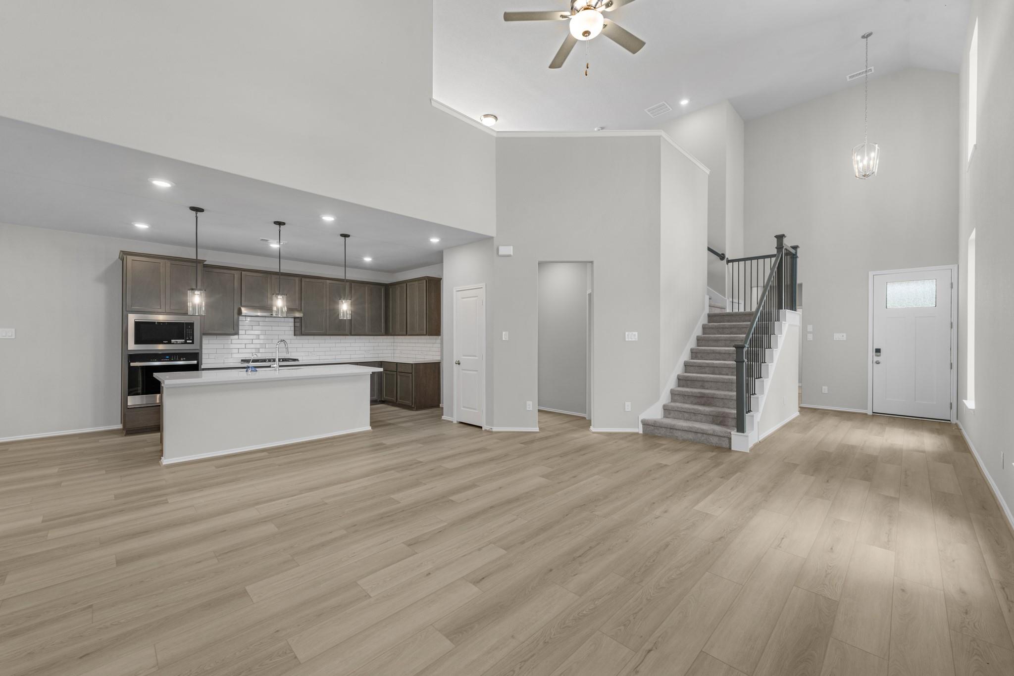 9078 Gracious Street