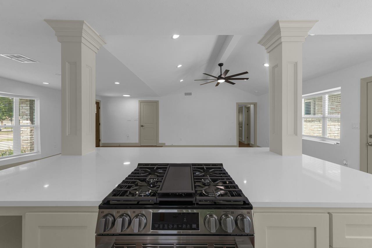 5202 Moonshadows Drive