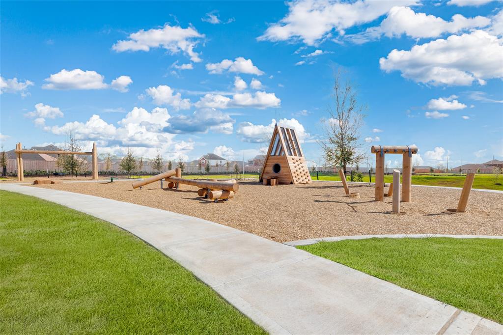 10902 Silver Canoe Drive