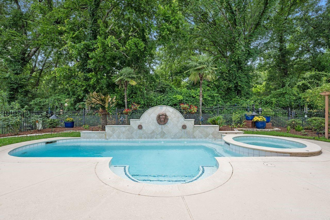 22523 Arbor Stream Drive
