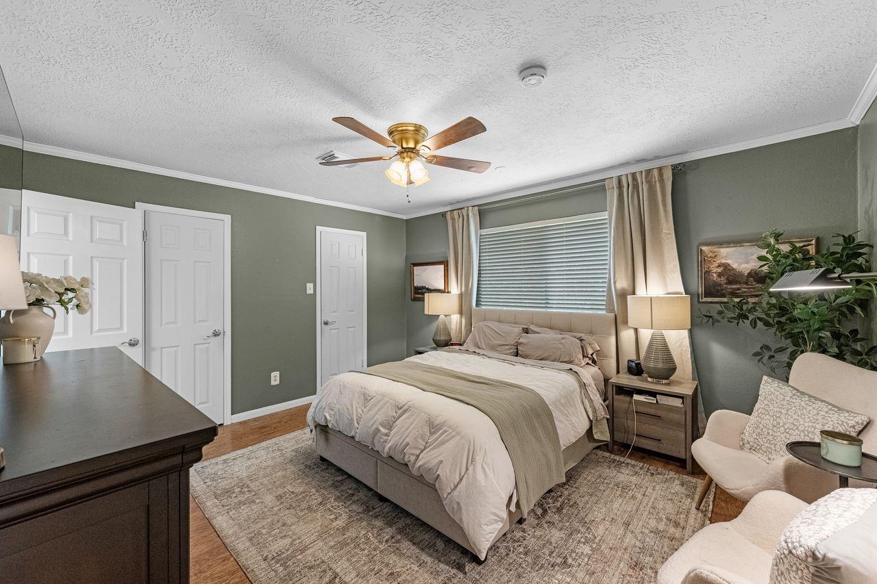 16111 Dock Bar Court