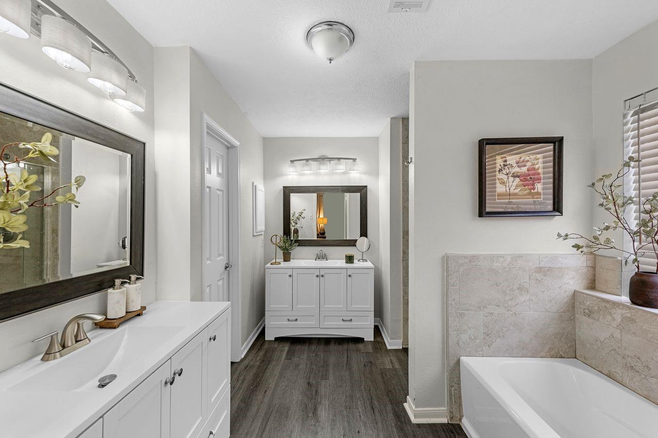 16111 Dock Bar Court