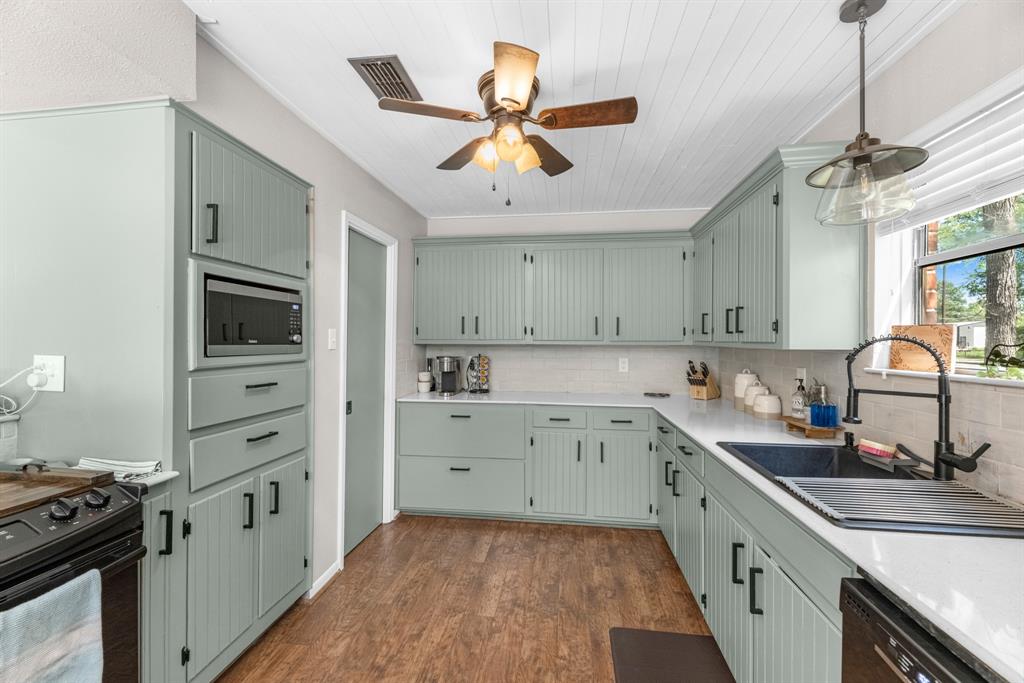 1604 Belle Terre Drive