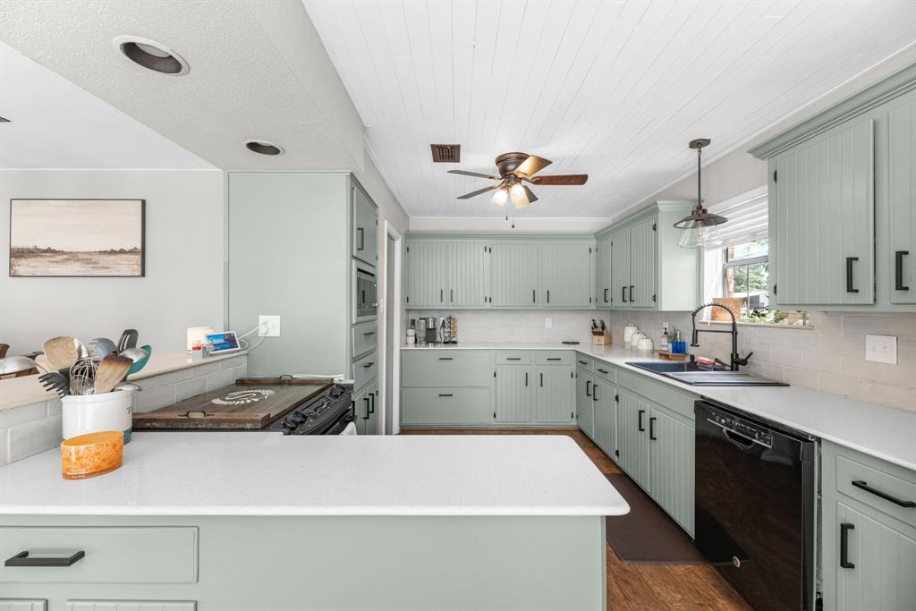 1604 Belle Terre Drive