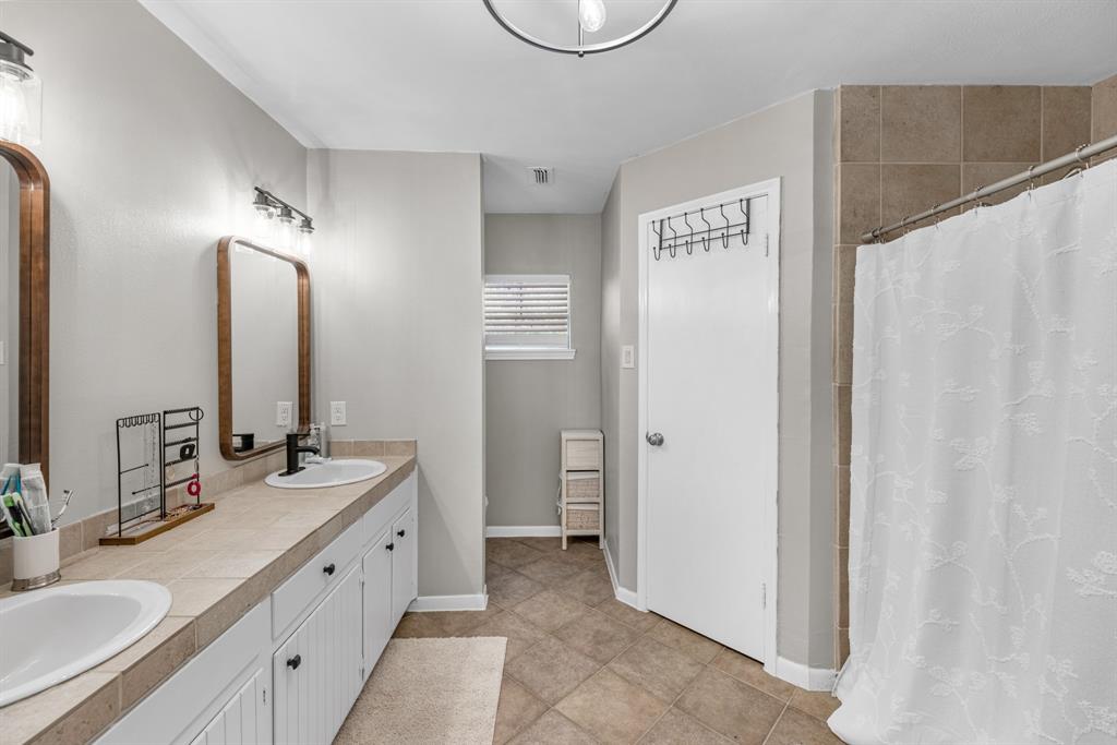 1604 Belle Terre Drive