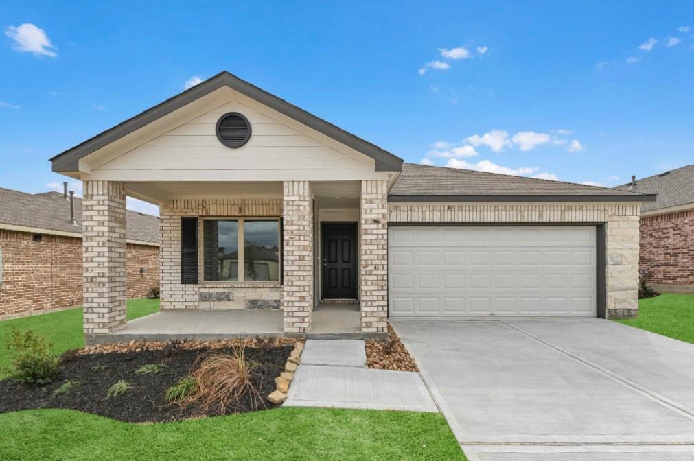 17319 Roxboro Ridge Lane