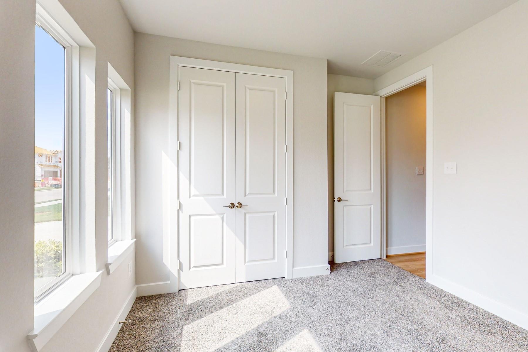 9622 Seaside Daisy Lane