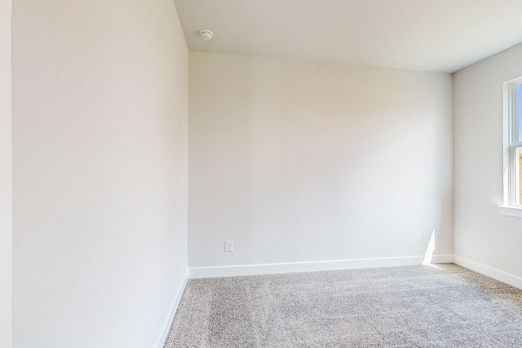 9622 Seaside Daisy Lane