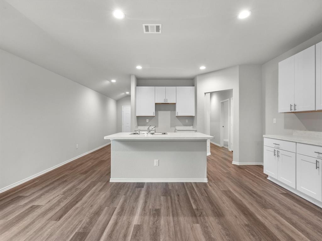 1792 Lofty Cedar Court