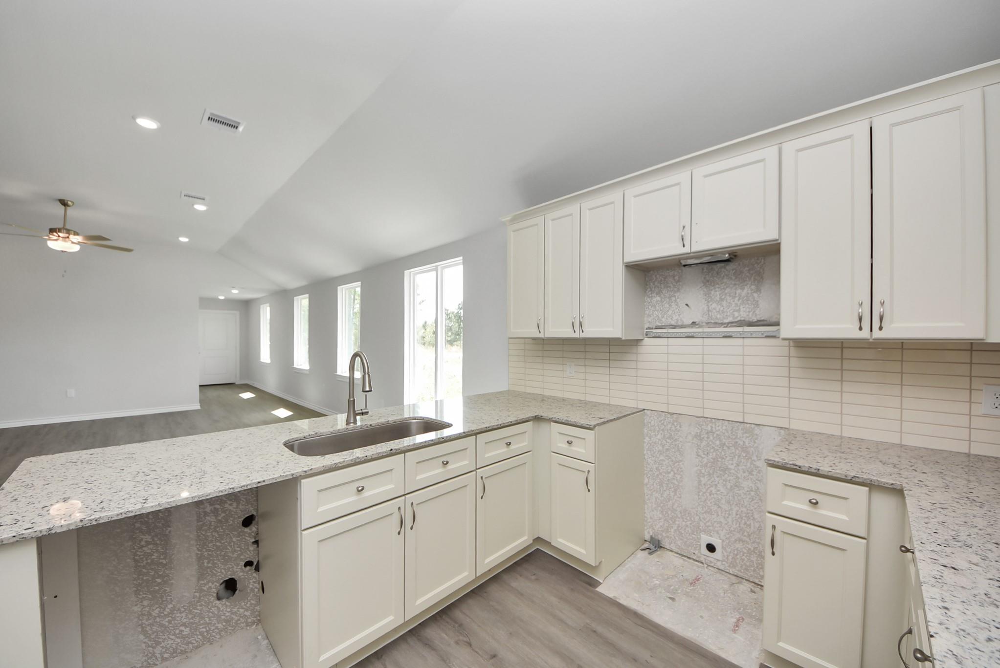 106 County Road 5102 L