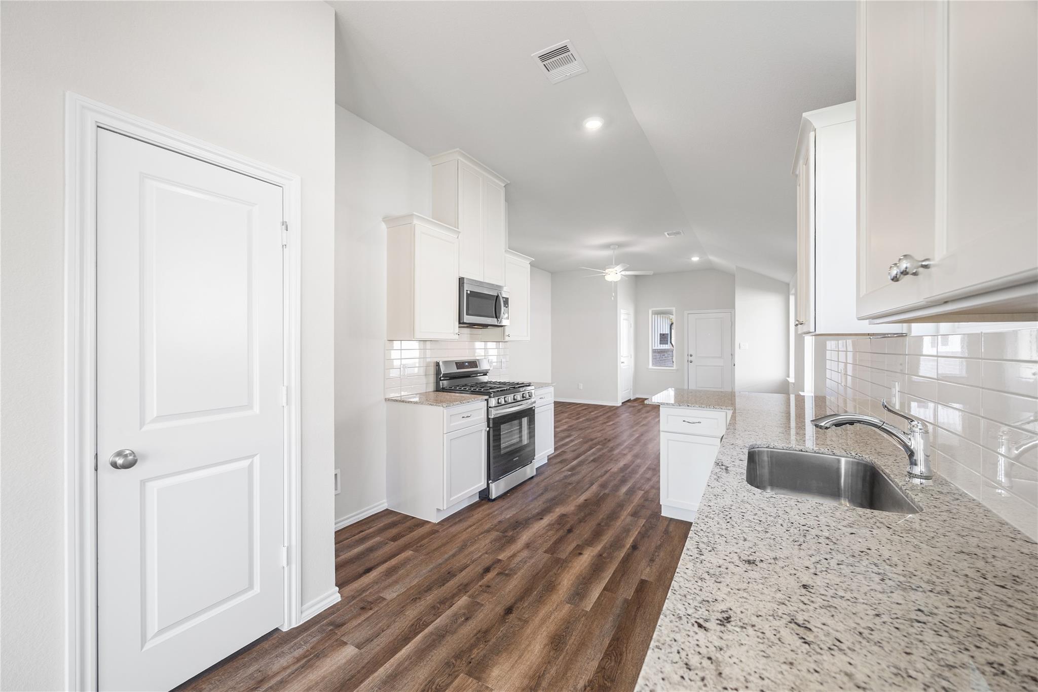 25786 John Wayne Court