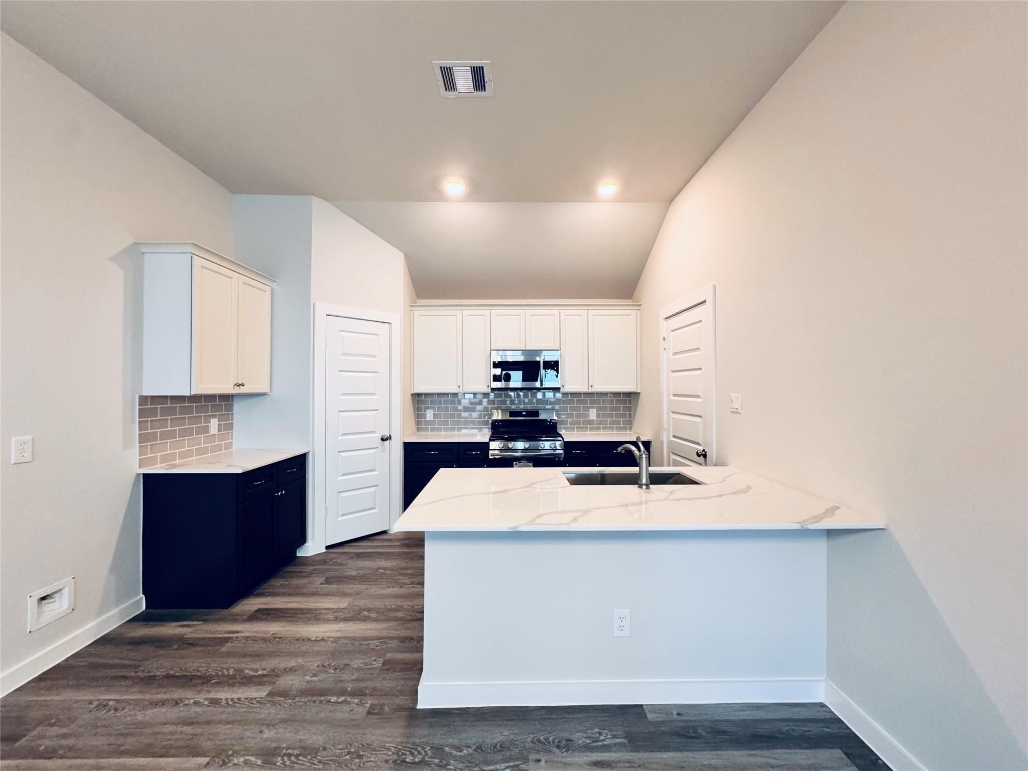 175 Road 51030