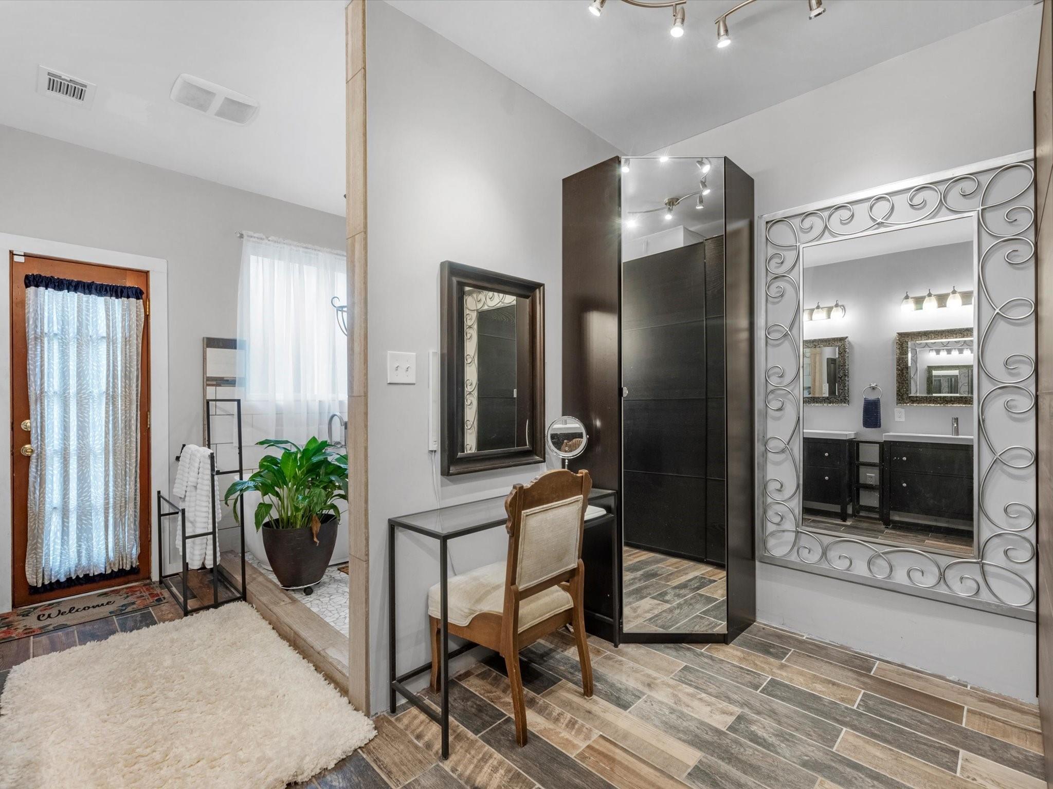 2114 Rain Lake Trail