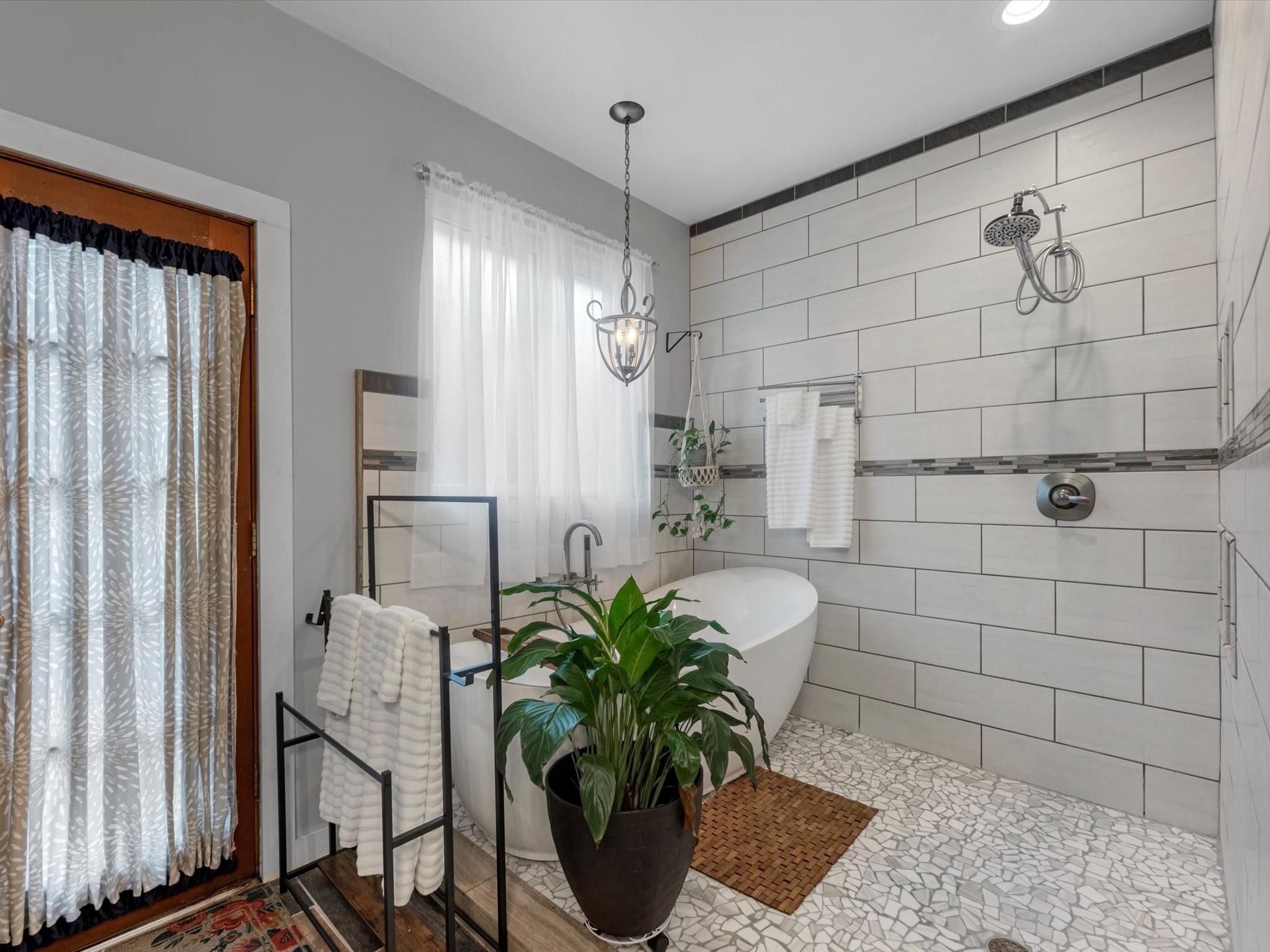 2114 Rain Lake Trail