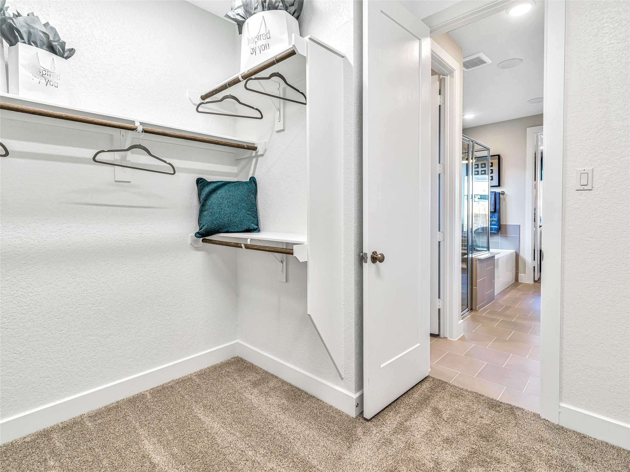 9606 Starry Eyes Lane