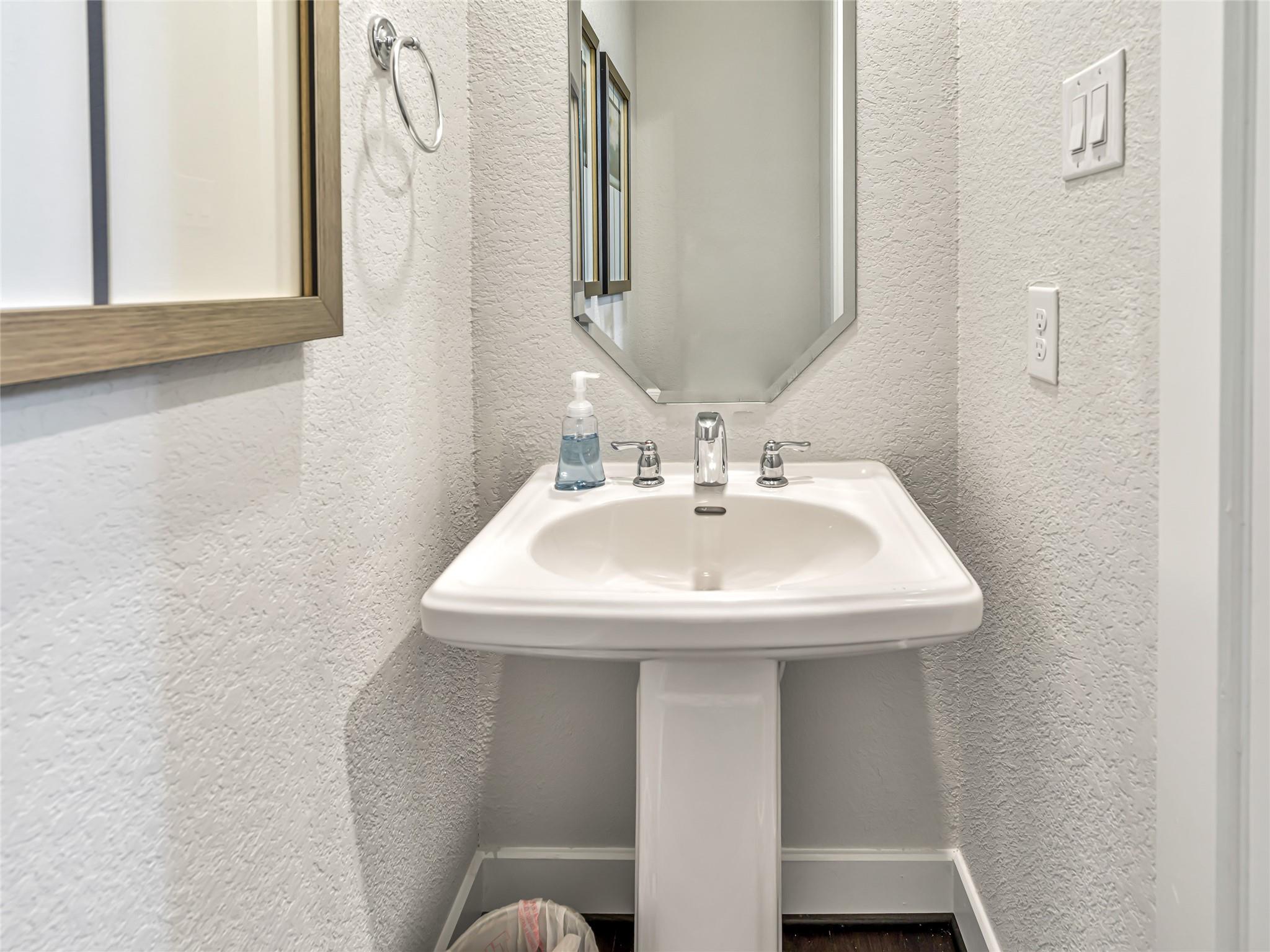 9606 Starry Eyes Lane