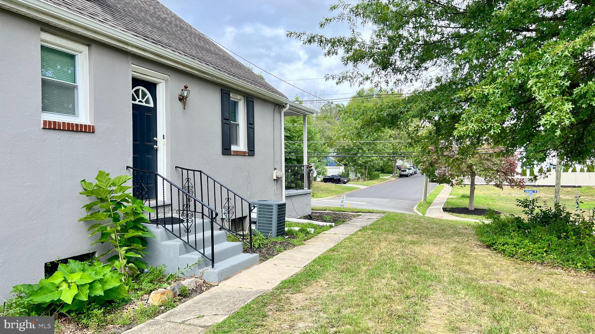 9 E Somerdale Rd #Unit B