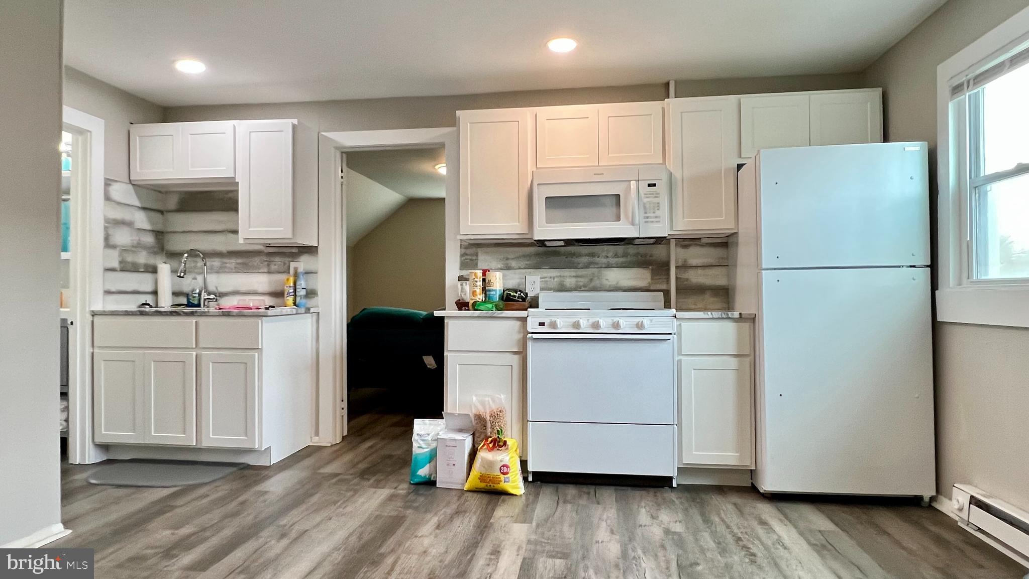 9 E Somerdale Rd #Unit B