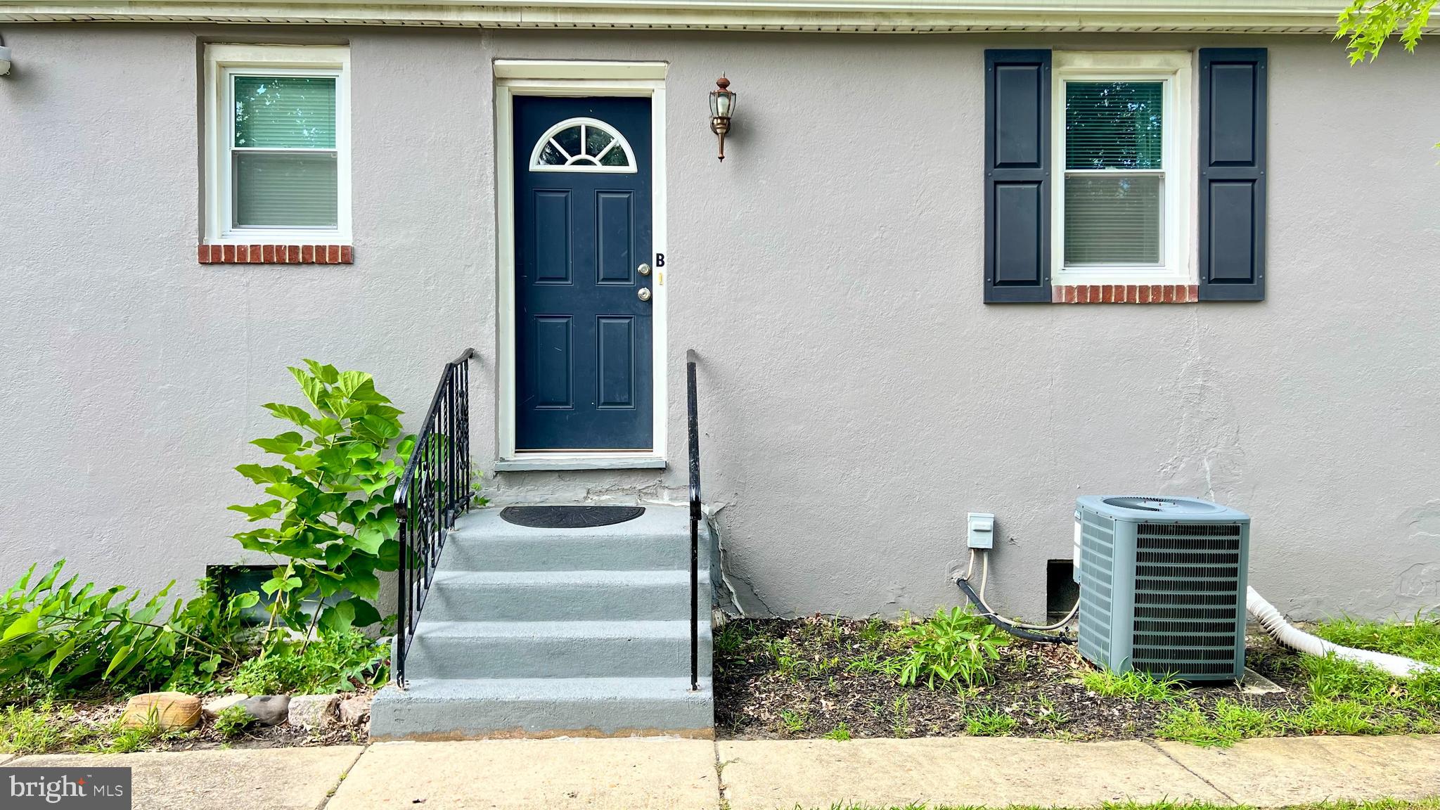 9 E Somerdale Rd #Unit B