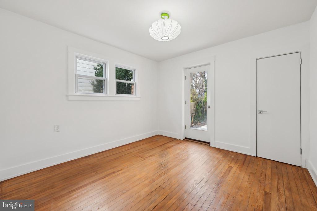 303 Harvard Ave