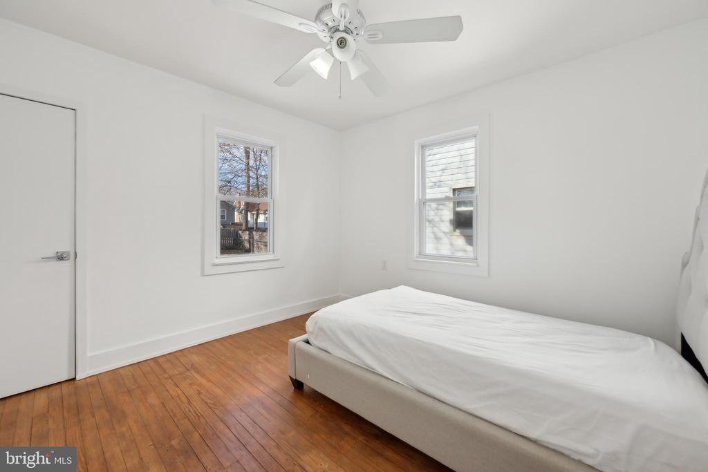 303 Harvard Ave