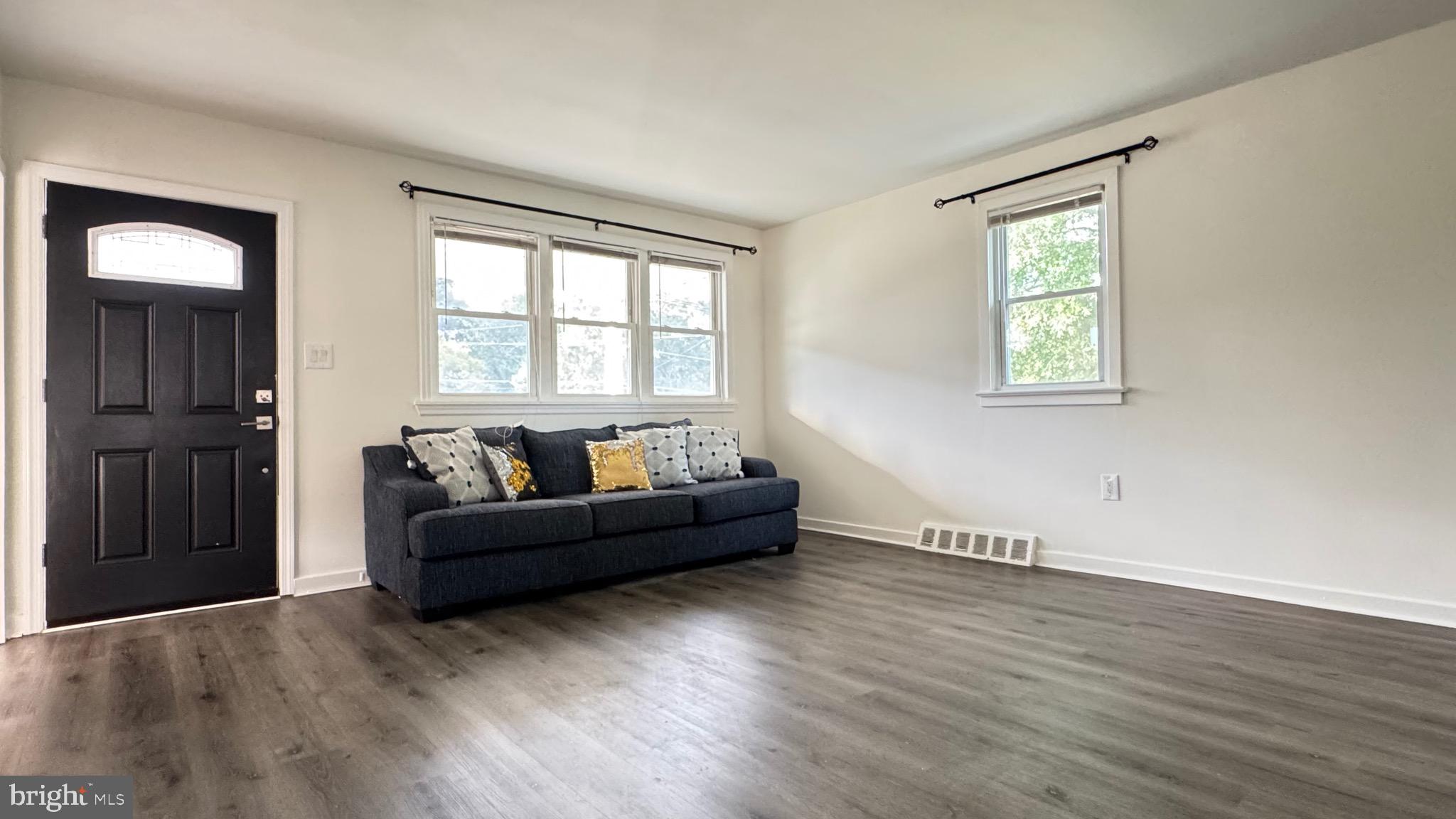 9 E SOMERDALE ROAD UNIT A