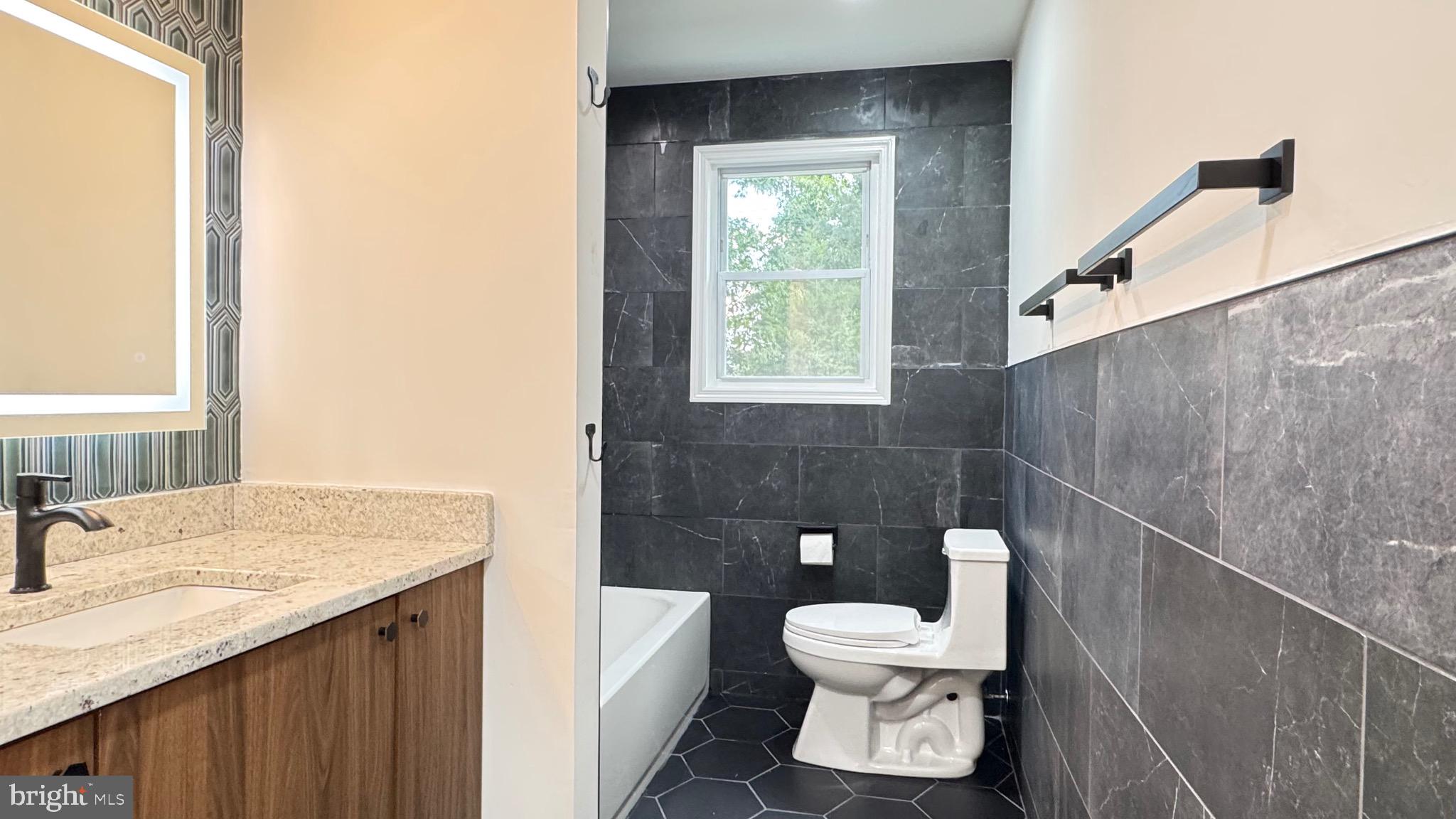 9 E SOMERDALE ROAD UNIT A