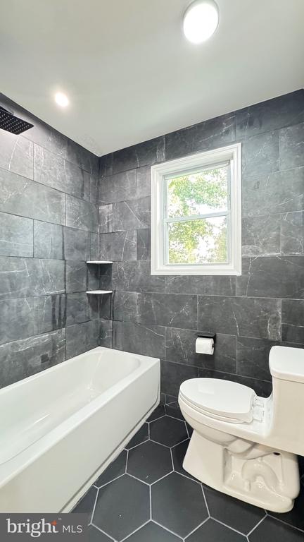 9 E SOMERDALE ROAD UNIT A
