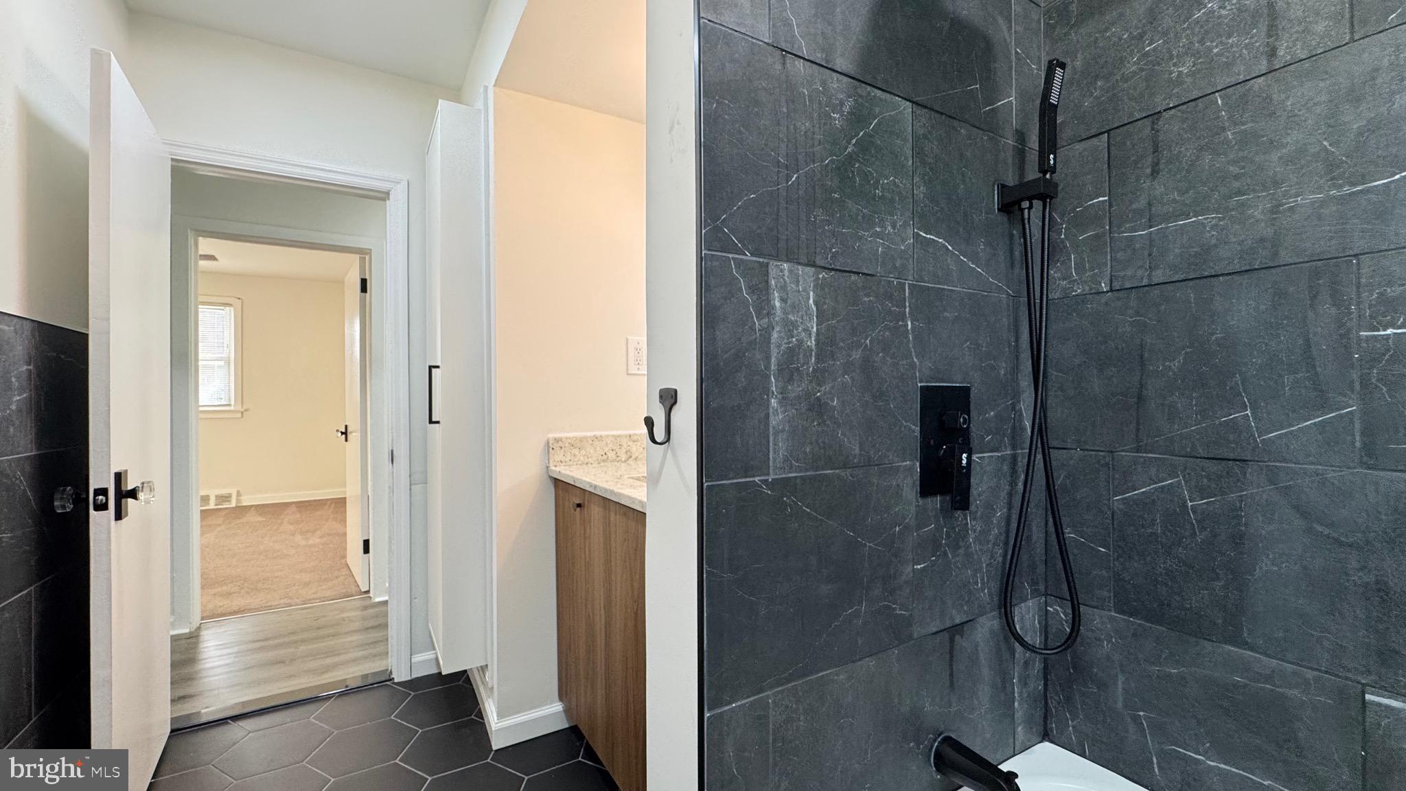9 E SOMERDALE ROAD UNIT A