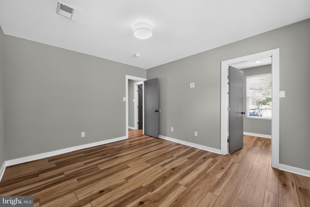 128 FAIRVIEW AVENUE
