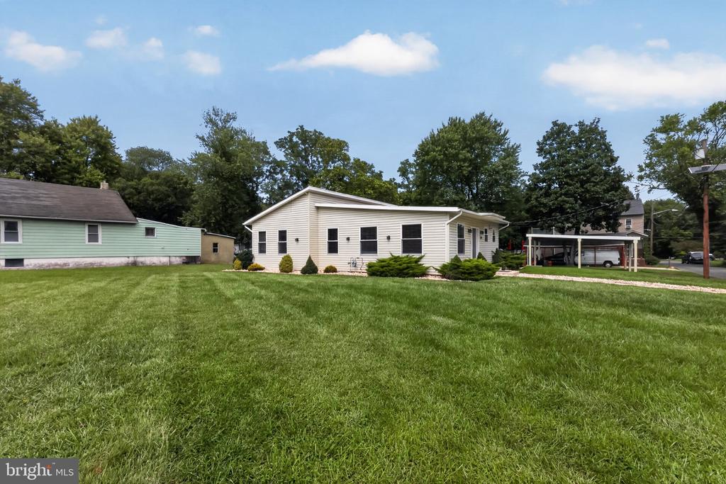 128 FAIRVIEW AVENUE