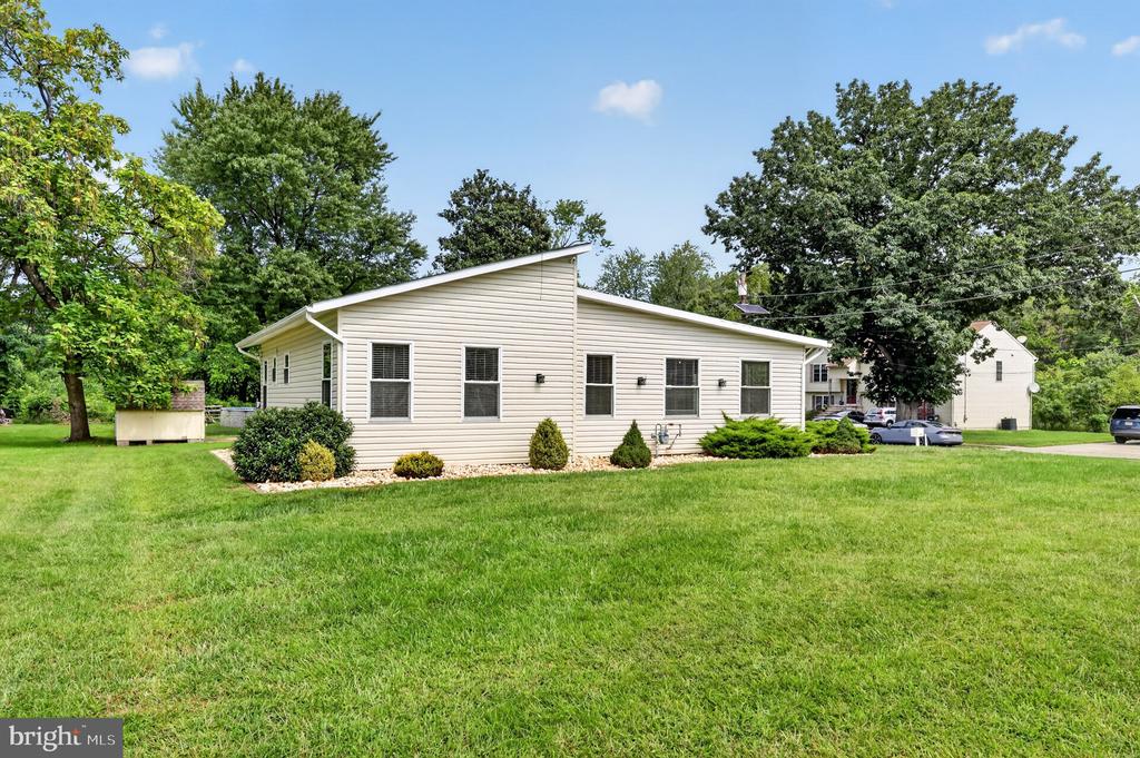 128 FAIRVIEW AVENUE