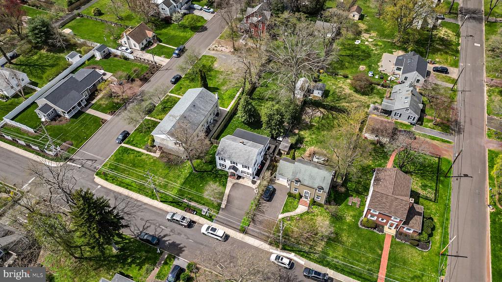 56 Letchworth Ave