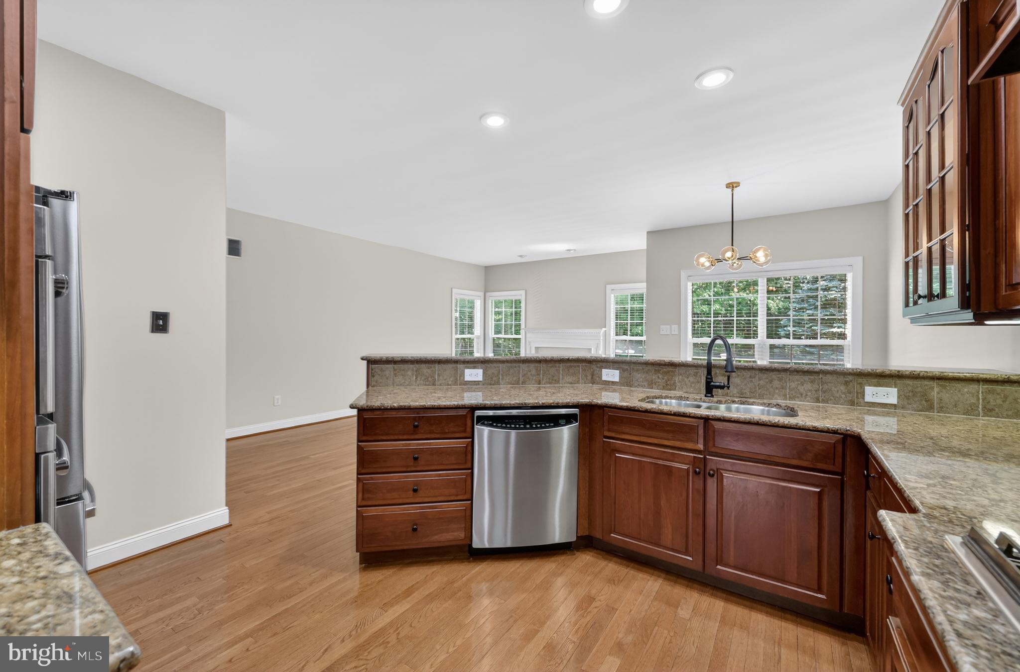 45 SAGEWOOD DRIVE 18