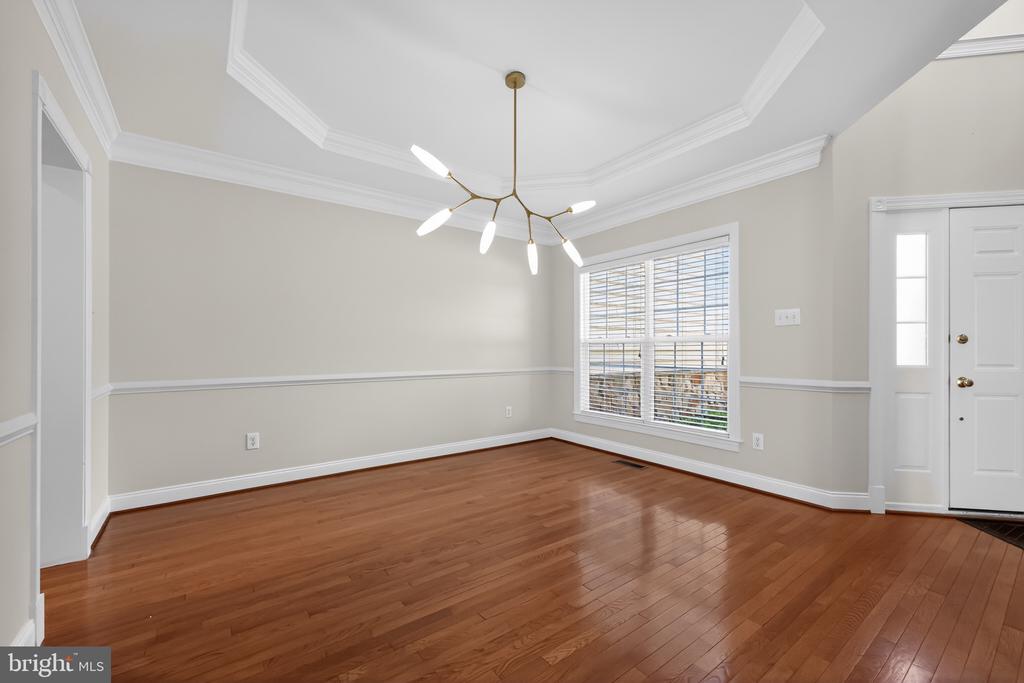 45 SAGEWOOD DRIVE 18