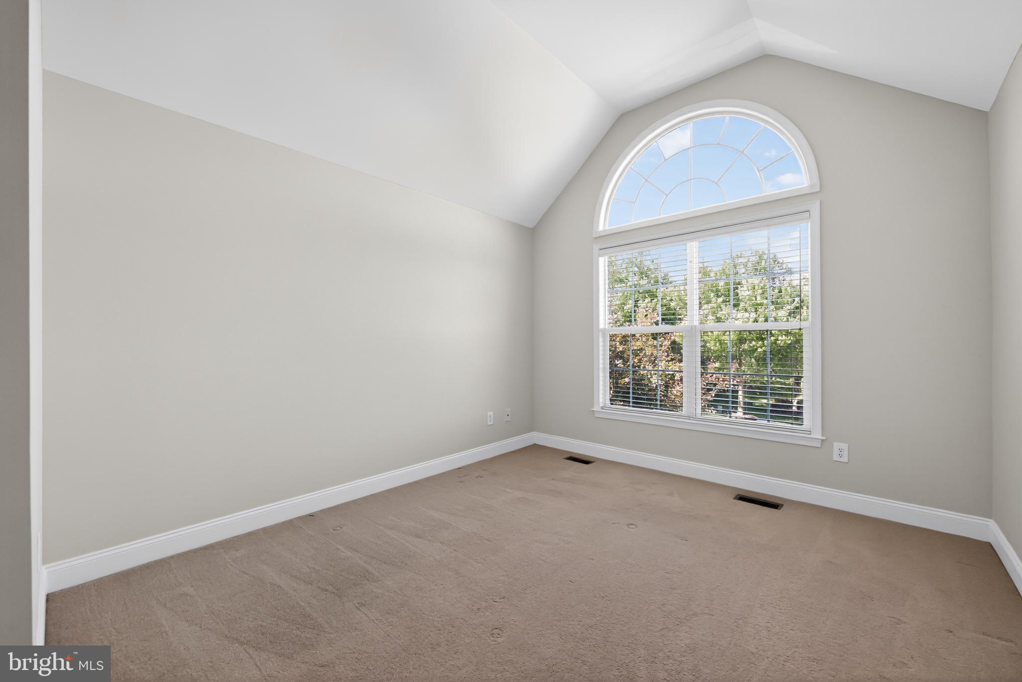 45 SAGEWOOD DRIVE 18
