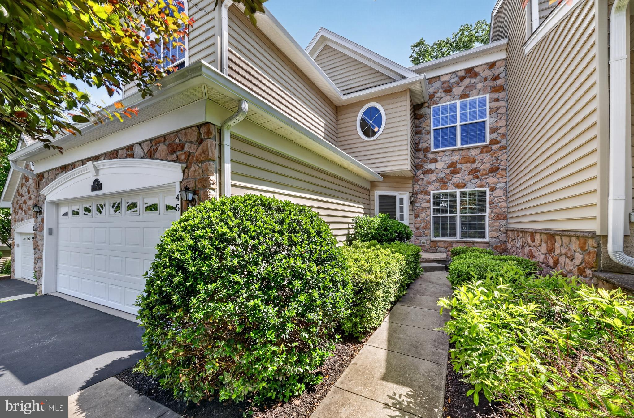 45 SAGEWOOD DRIVE 18