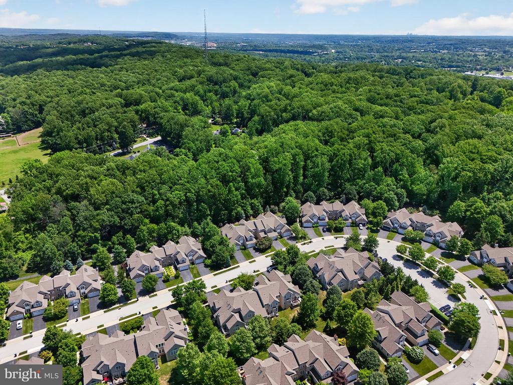45 SAGEWOOD DRIVE 18