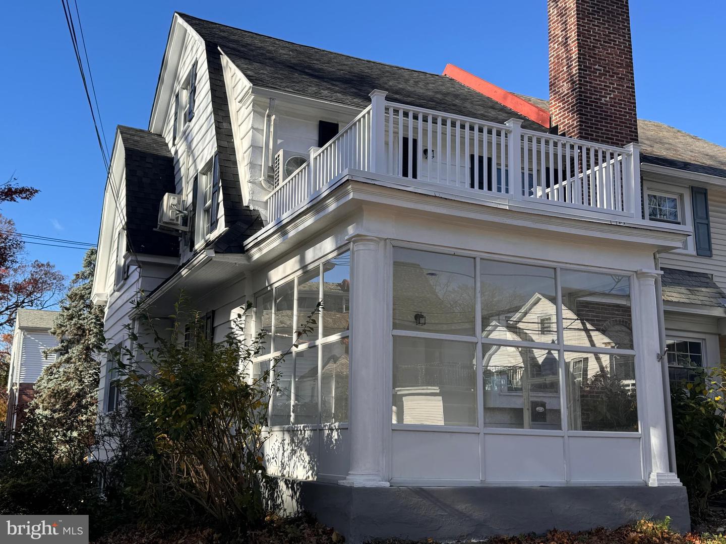 54 Ardmore Ave