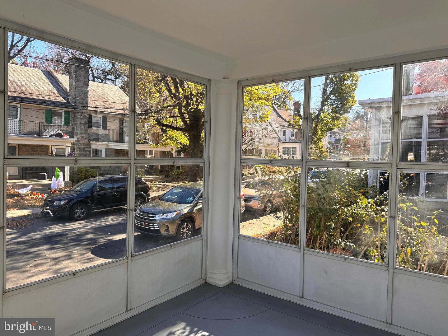 54 Ardmore Ave