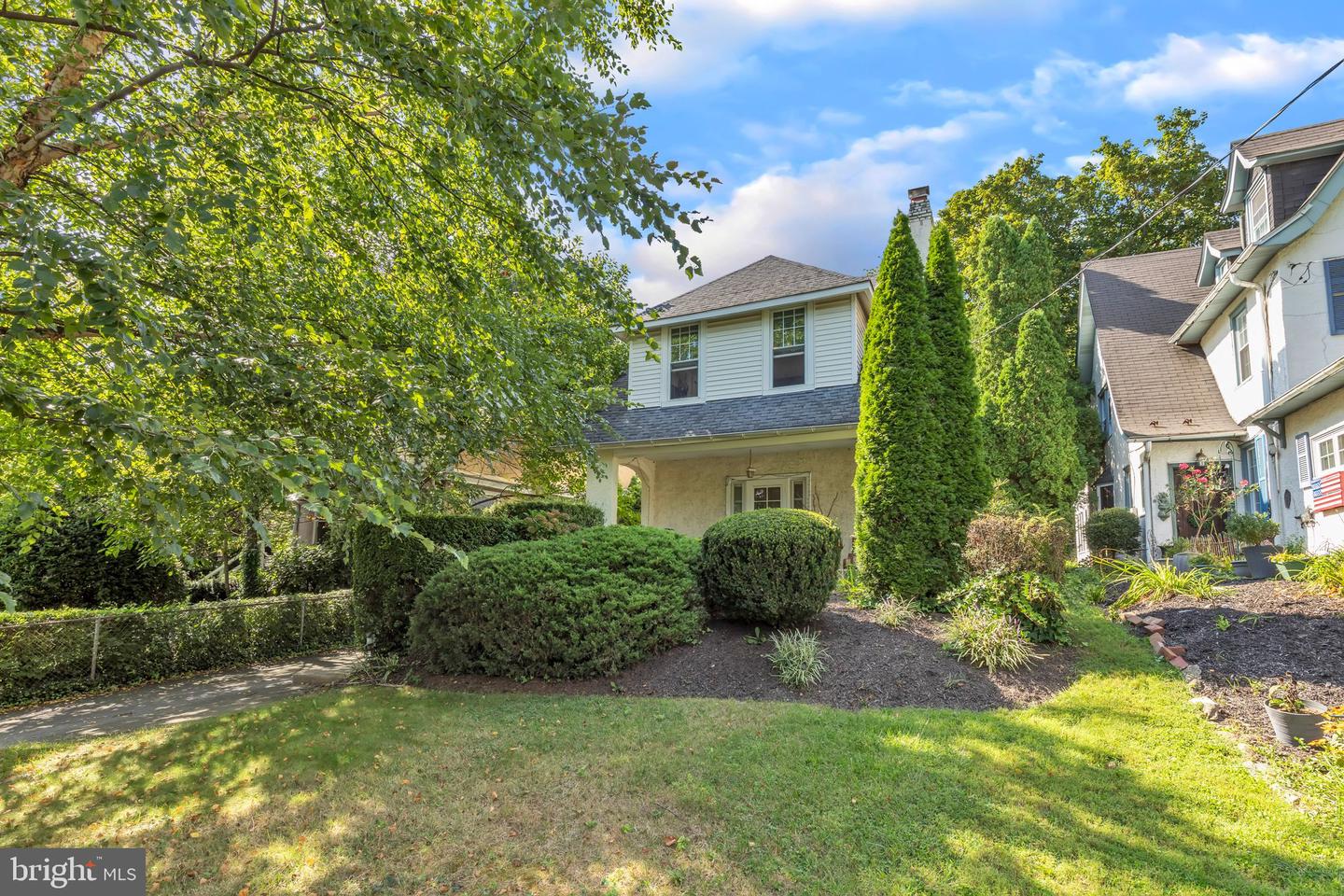 8120 Fairview Rd